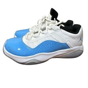 Nike Air Jordan 11 Low UNC Sneakers. Kids Size 4